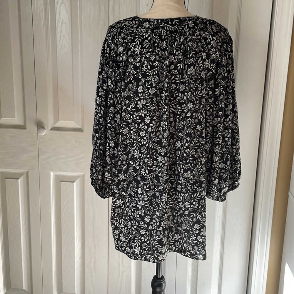 Blouse - Picture 6 of 9